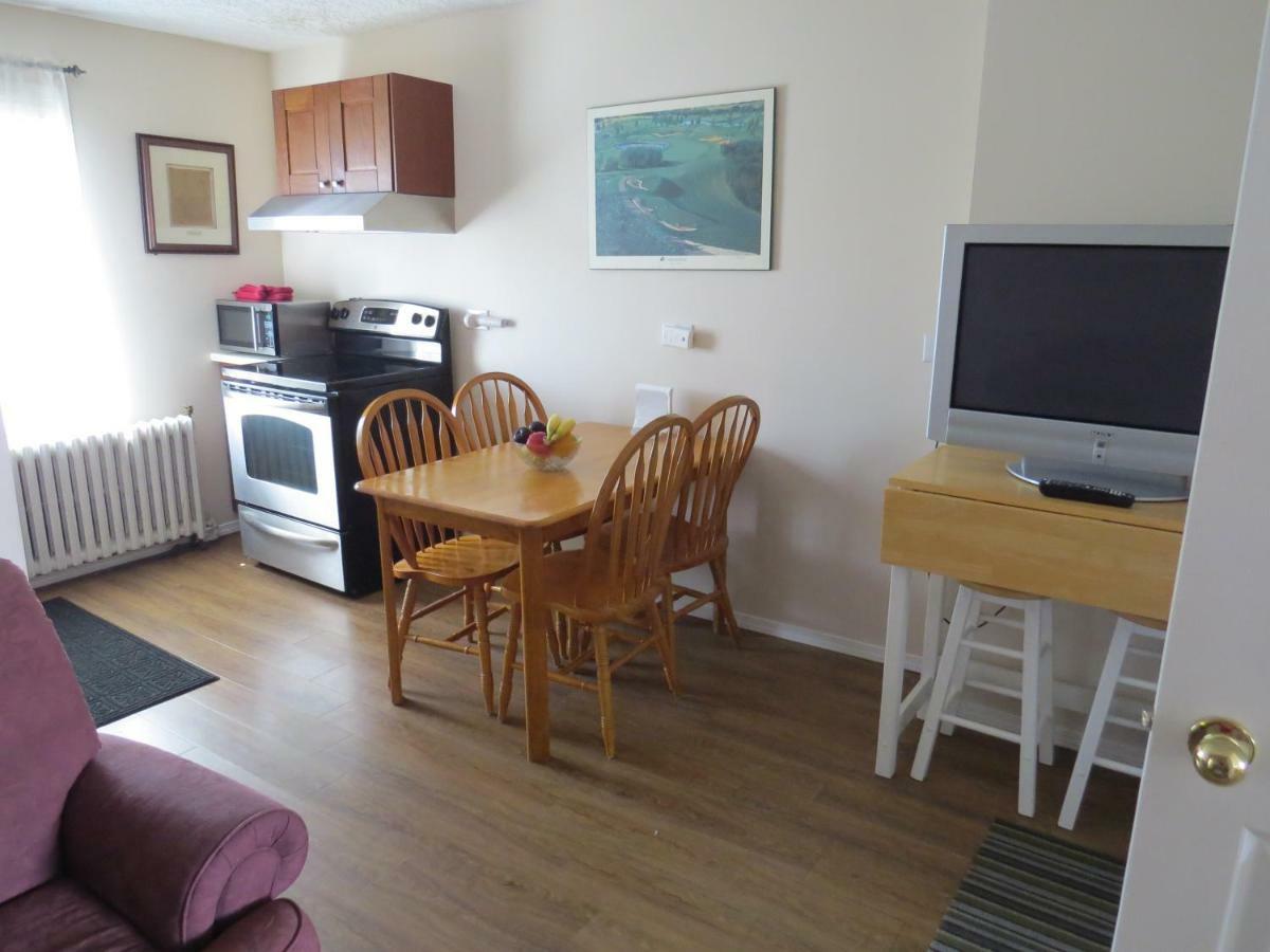 Burns Lake Bed And Breakfast Экстерьер фото